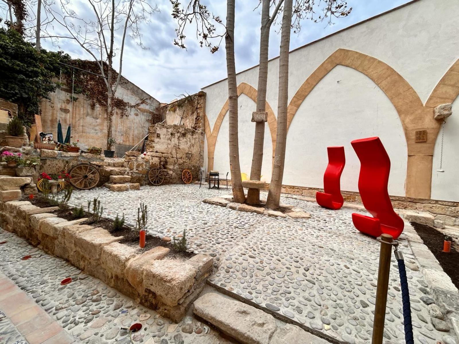 Khalisah Bed & Breakfast Palermo Bagian luar foto
