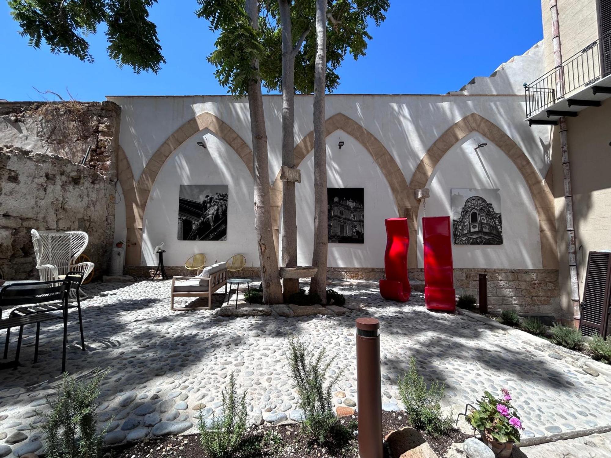 Khalisah Bed & Breakfast Palermo Bagian luar foto