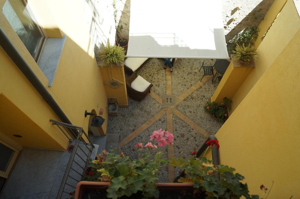 Khalisah Bed & Breakfast Palermo Bagian luar foto