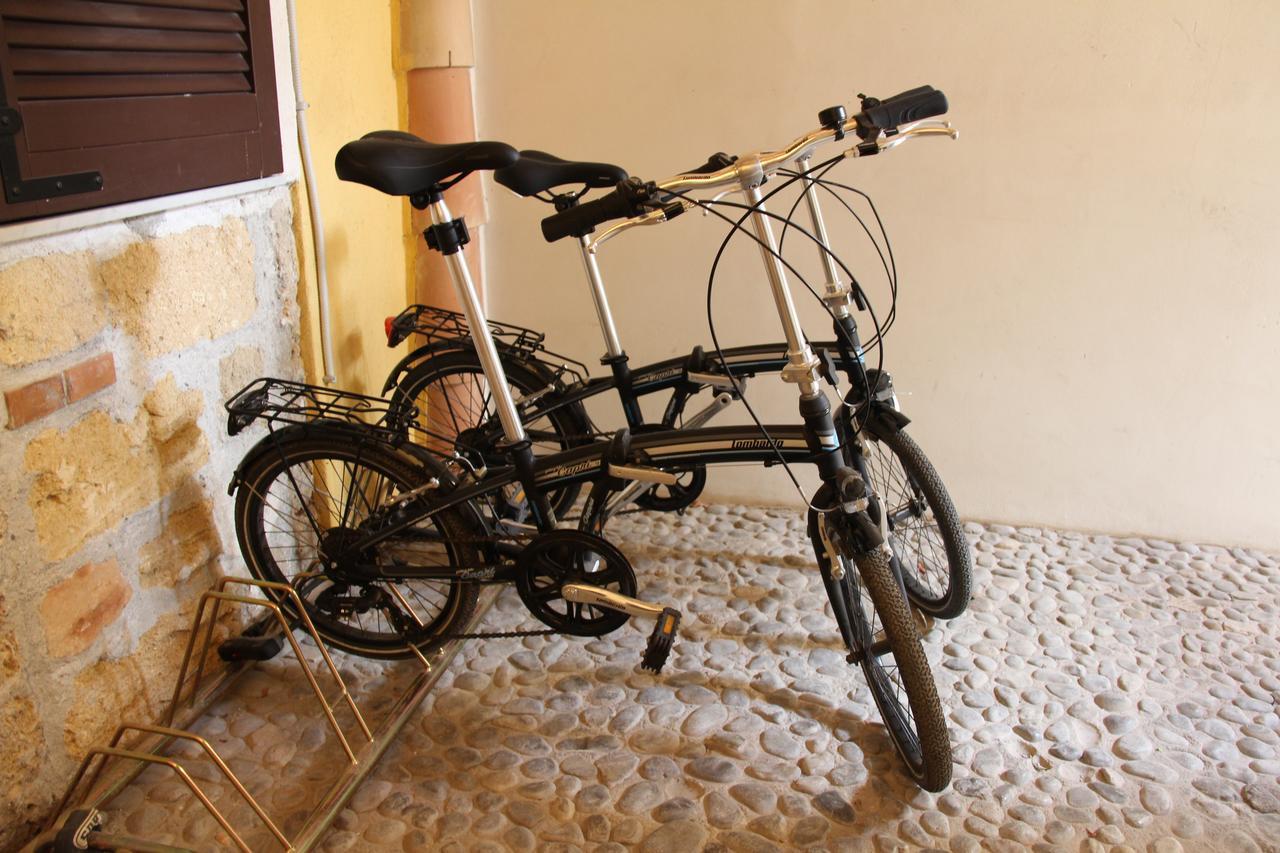 Khalisah Bed & Breakfast Palermo Bagian luar foto