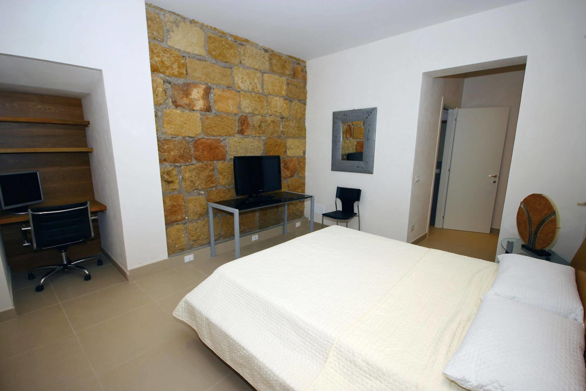 Khalisah Bed & Breakfast Palermo Bagian luar foto