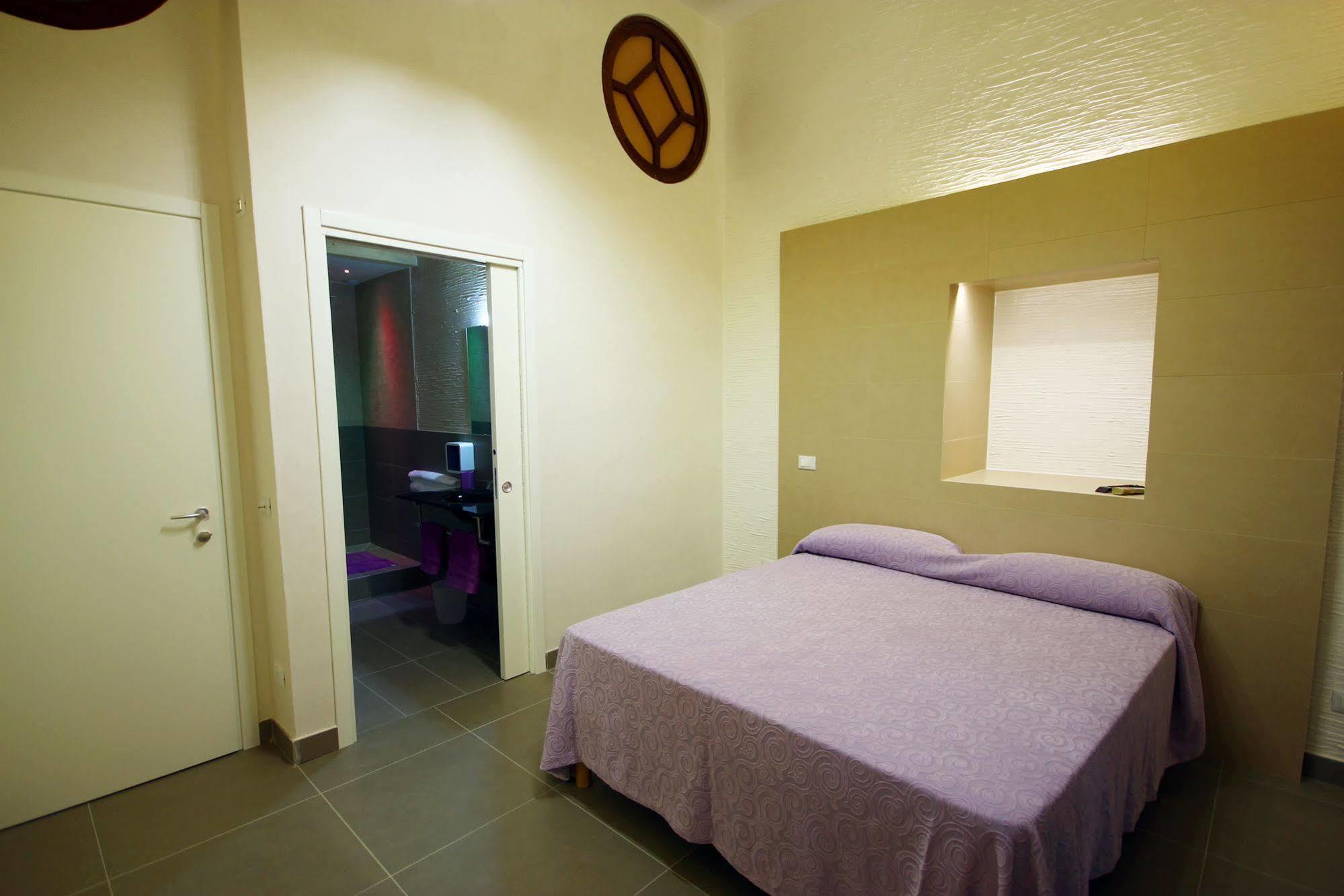 Khalisah Bed & Breakfast Palermo Bagian luar foto